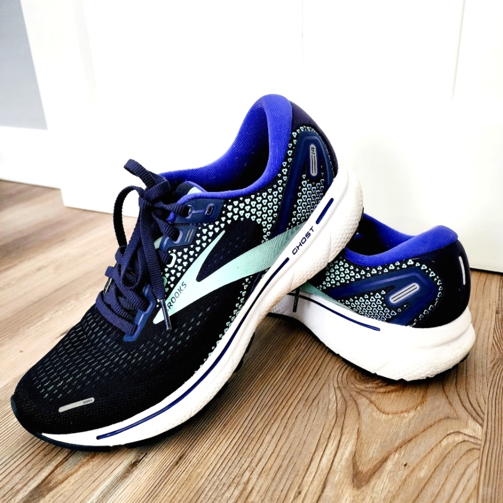 Brooks Ghost 14 Running Shoes Sneakers Yucca Navy Women's Size 8.5 -2A (Narrow)